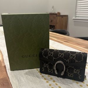 Gucci Dionysus Super Mini Bag